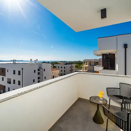 Luxury Rooftop Apartment