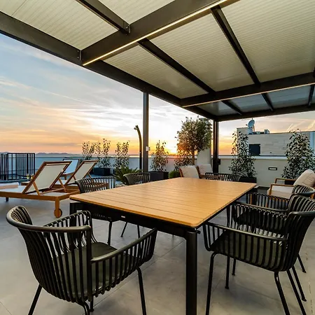 Luxury Rooftop * Zadar