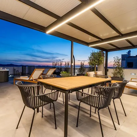 Apartment Luxury Rooftop *